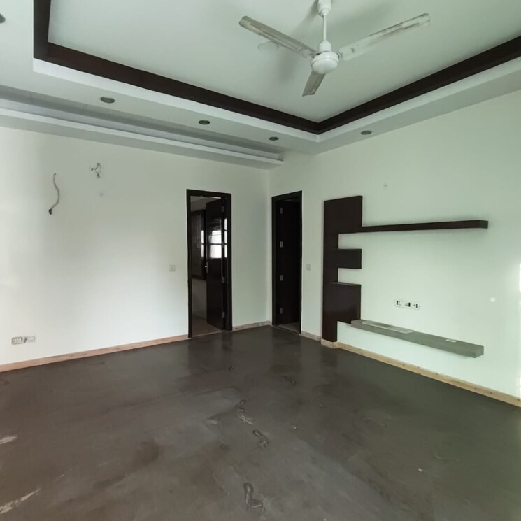 Room, smart-world-orchard 2 Bedroom 1150 Sq.Ft. Builder Floor In Sector 61 Gurgaon 9028961