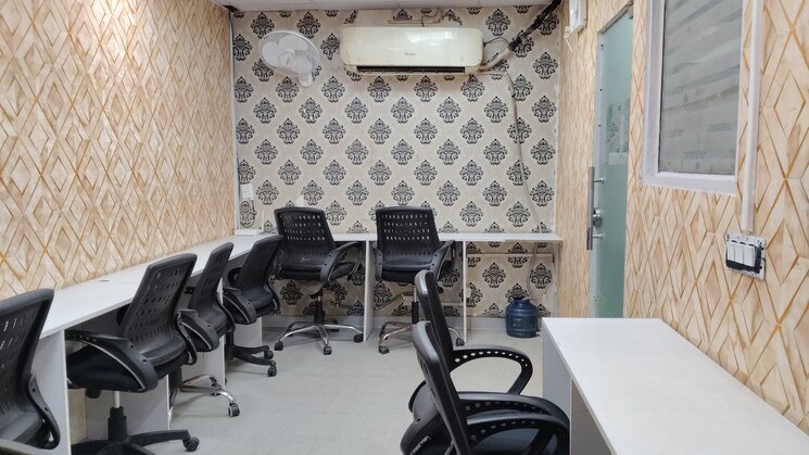 Team Area, sector 2 Commercial Office Space 450 Sq.Ft. In Sector 2 Noida 9028966