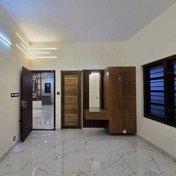 Room in 4 BHK Villa at Vasai West – for Sale
