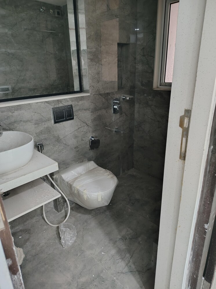 Bathroom, spenta-palazzio 3 Bedroom 1022 Sq.Ft. Apartment In Sakinaka Mumbai 9028978