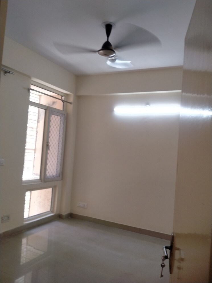 Room, today-ridge-residency 2 Bedroom 632 Sq.Ft. Apartment In Sector 135 Noida 9028992