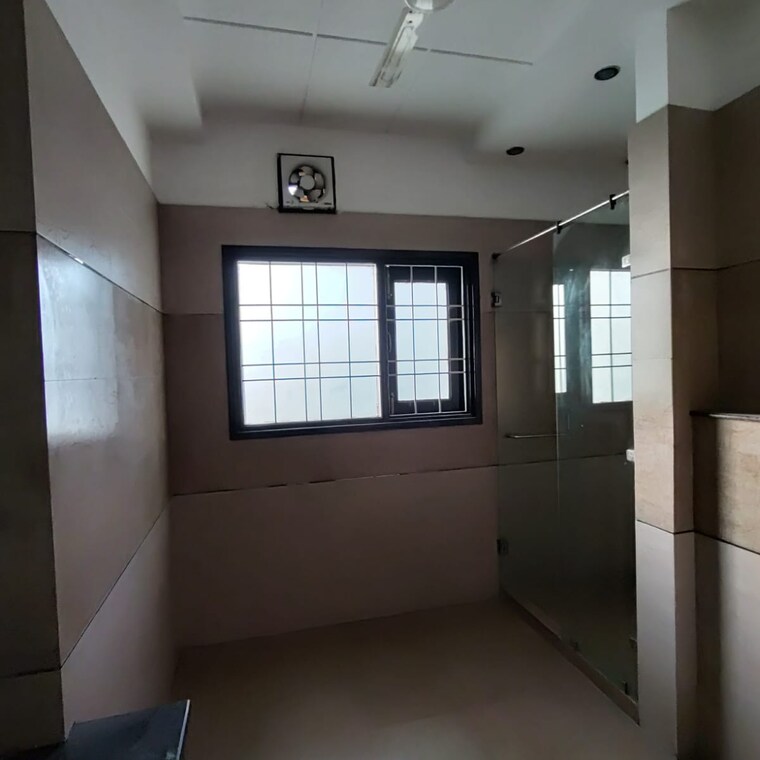 Room, uppal-southend 5 Bedroom 5500 Sq.Ft. Independent House In Sector 49 Gurgaon 9029007