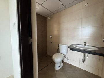 Bathroom in 3 BHK Apartment at Provident Park Square Phase 4, Kanakapura Road – for Sale
