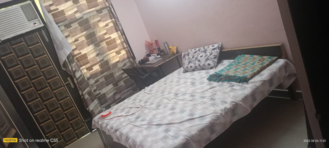 2 BHK Builder Floor For Sale in Vasundhara Sector 5