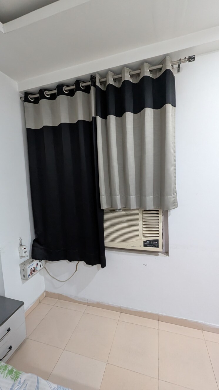 Bedroom, piyush-heights 3 Bedroom 1576 Sq.Ft. Apartment In Sector 89 Faridabad 9028998