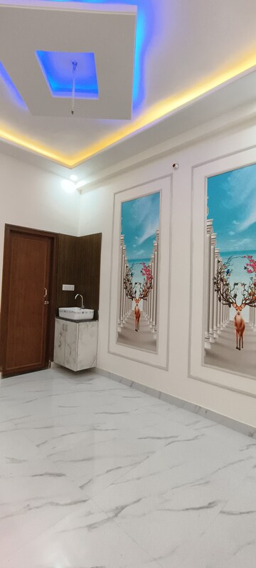 Building Lobby in 3 BHK Villa at Kalwar Road – for Sale