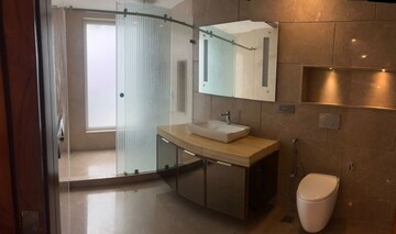 Bathroom in 6+ BHK Builder Floor at Defence Colony – for Sale