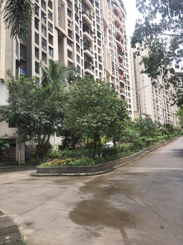 2 BHK Apartment For Rent in Neptune Living Point, Bhandup West