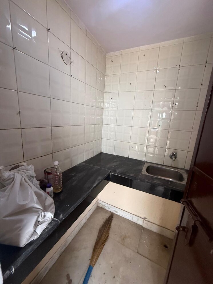 Kitchen, kalkaji 1 Bedroom 700 Sq.Ft. Builder Floor In Kalkaji Delhi 9029048