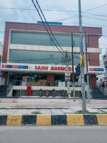  Office Space For Rent in Jankipuram Extension