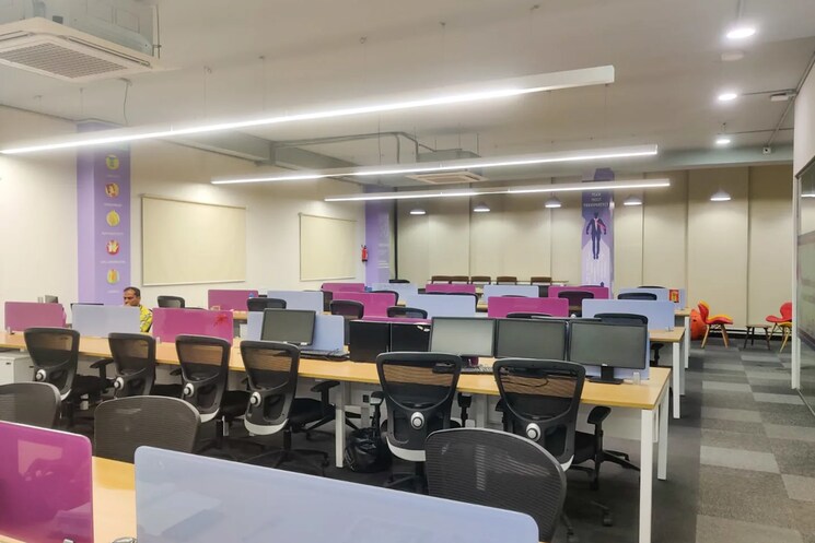 Team Area, balewadi Commercial Office Space 7100 Sq.Ft. In Balewadi Pune 9029087