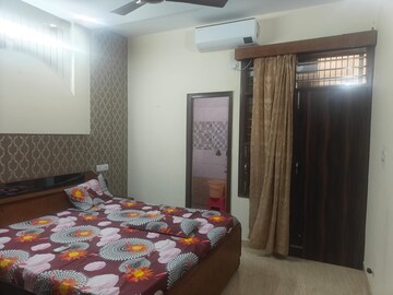 Bedroom in 3 BHK Builder Floor at Dhakoli – for Rent