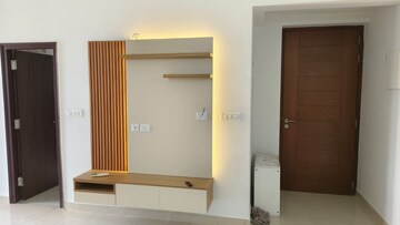 Room in 2 BHK Apartment at Hero Homes Gurgaon, Sector 104 – for Rent