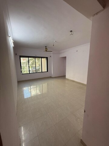2 BHK Builder Floor For Sale in Kandivali West