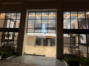 6+ BHK Villa – Entrance View at Antriksh Grand View, Sector 150 - for Sale