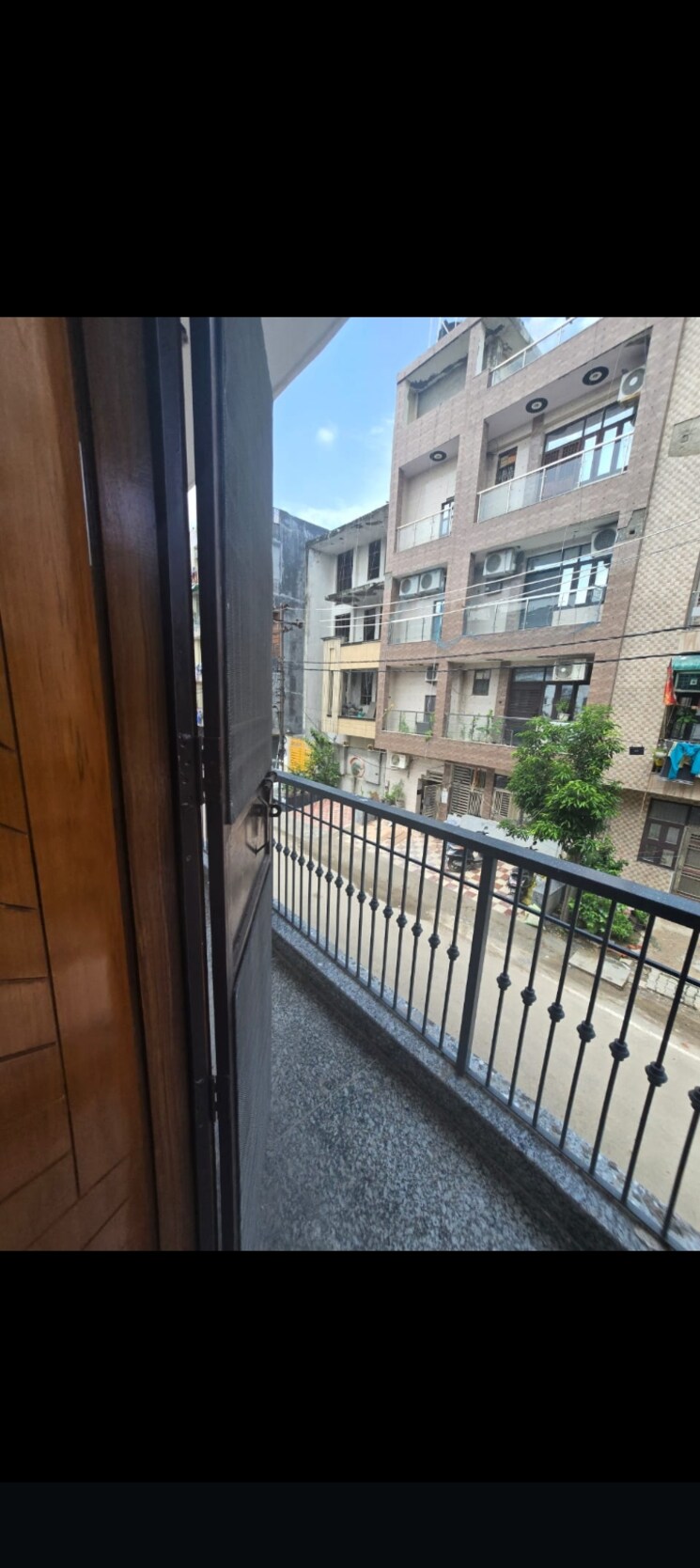 Balcony, vasundhara sector 1 3 Bedroom 90 Sq.Mt. Builder Floor In Vasundhara Sector 1 Ghaziabad 9029180