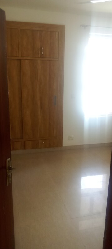 2 BHK Apartment For Rent in Omaxe Heights Sonipat, Sector 8