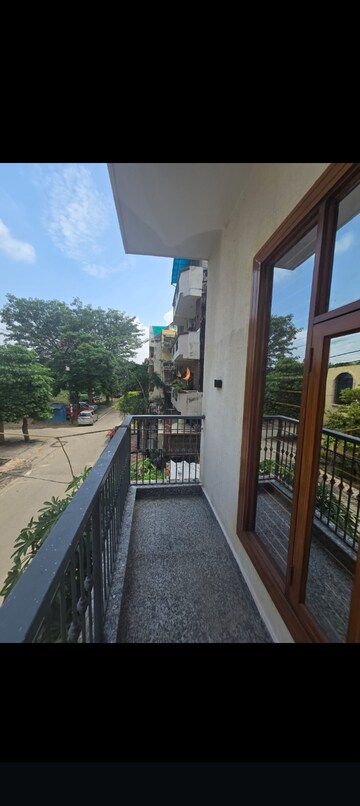Balcony in 3 BHK Builder Floor at Vasundhara Sector 1 – for Sale