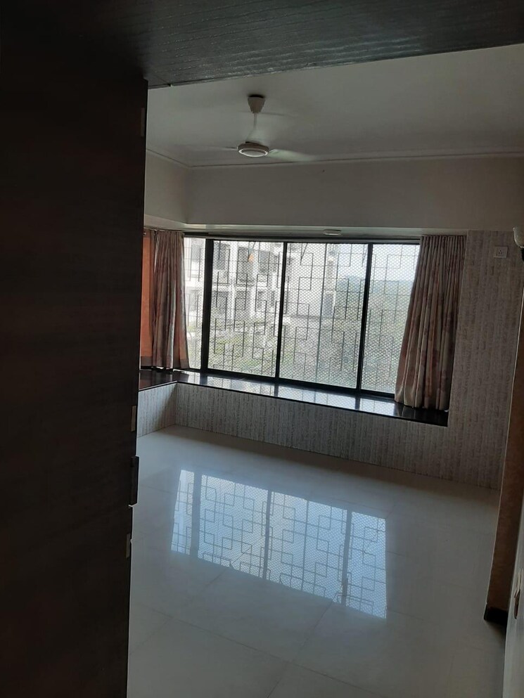 Kitchen, satellite-garden 2 Bedroom 875 Sq.Ft. Apartment In Goregaon East Mumbai 9029199