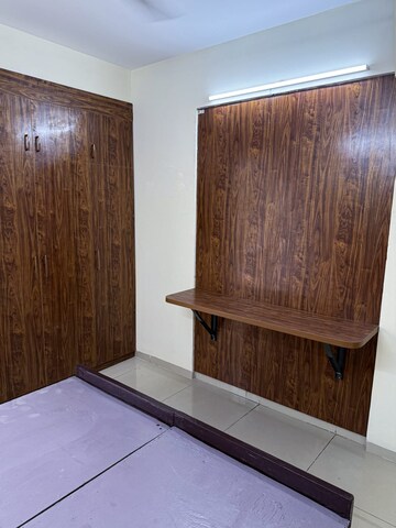 Furnished Amenities in 1 BHK Apartment at Wave Dream Homes, Wave City – for Rent