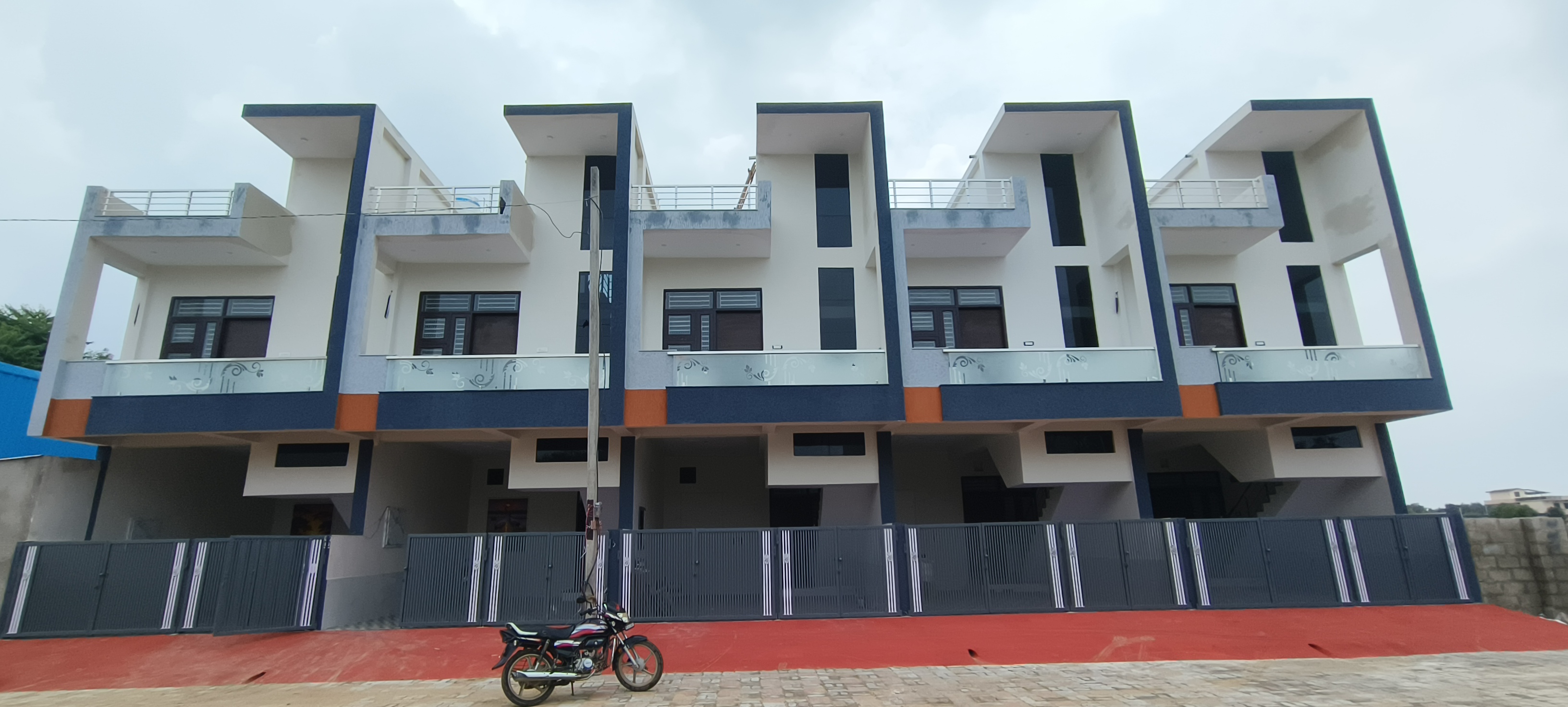 3 BHK Villa For Sale in Kalwar Road