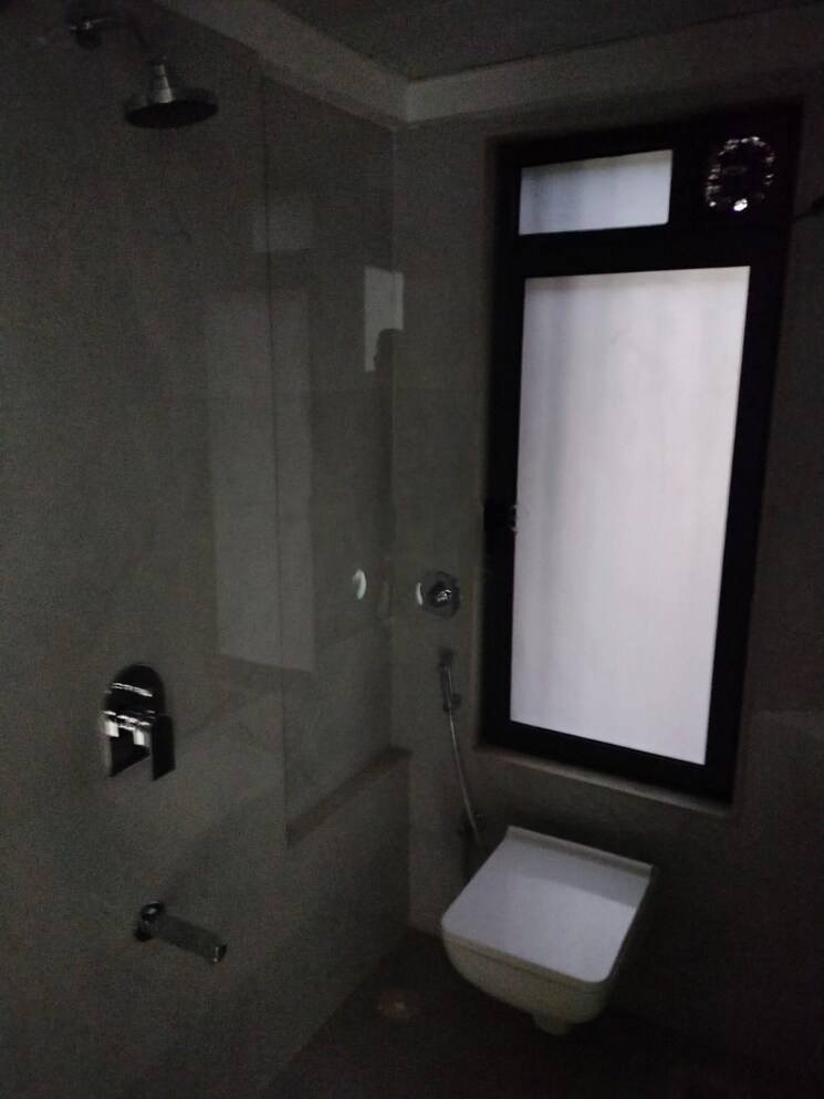 Bathroom, chandiwala-pearl-heaven 1.5 Bedroom 512 Sq.Ft. Apartment In Andheri East Mumbai 9029219