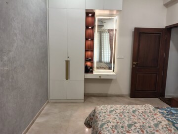 Room in 4 BHK Independent House at Hsr Layout – for Rent