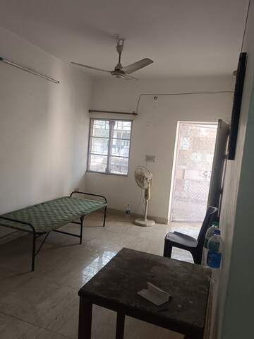Living Room in 2 BHK Apartment at RWA Pocket R Dilshad Garden, Dilshad Garden – for Rent