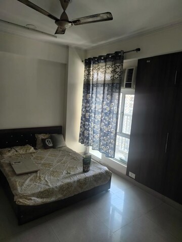 Bedroom in 2 BHK Apartment at Gaur City 6th Avenue, Sector 4 Greater Noida – for Rent