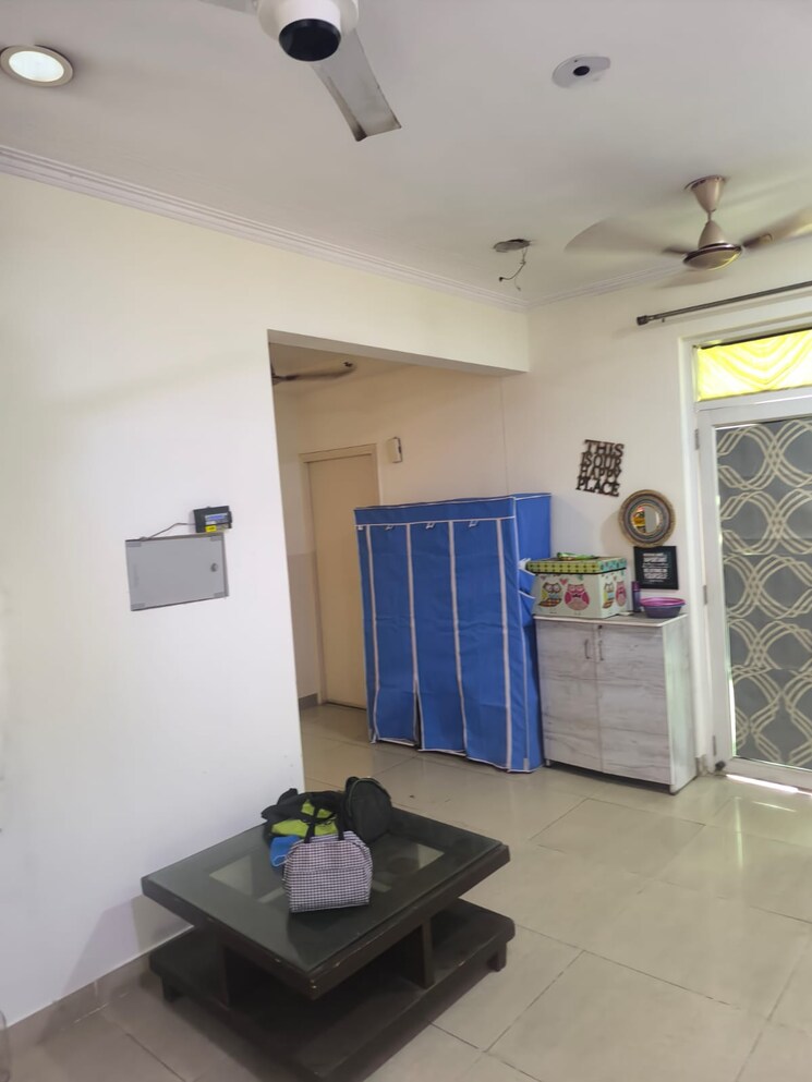 Living Room, gaur-city-6th-avenue 2 Bedroom 980 Sq.Ft. Apartment In Sector 4 Greater Noida Greater Noida 9029344