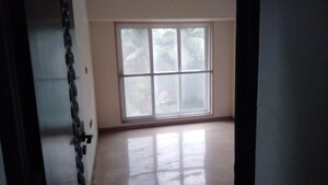 Room in 3 BHK Apartment at Shreenath Enclave, Kandivali West – for Sale