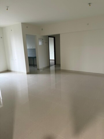 Room in 3 BHK Apartment at Shreenath Enclave, Kandivali West – for Sale