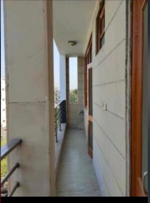 Balcony in 3 BHK Apartment at RWA Azadpur Colony, Model Town – for Rent