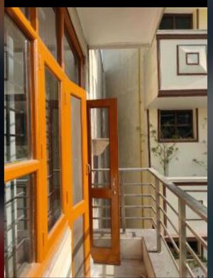 Balcony in 3 BHK Apartment at RWA Azadpur Colony, Model Town – for Rent