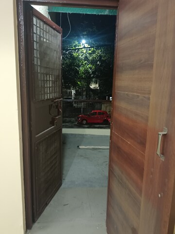 Balcony in 2 BHK Apartment at RWA Pocket R Dilshad Garden, Dilshad Garden – for Rent