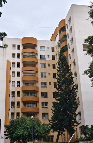 2 BHK Apartment For Sale in Vrindavan Apartment Borivali, Borivali West