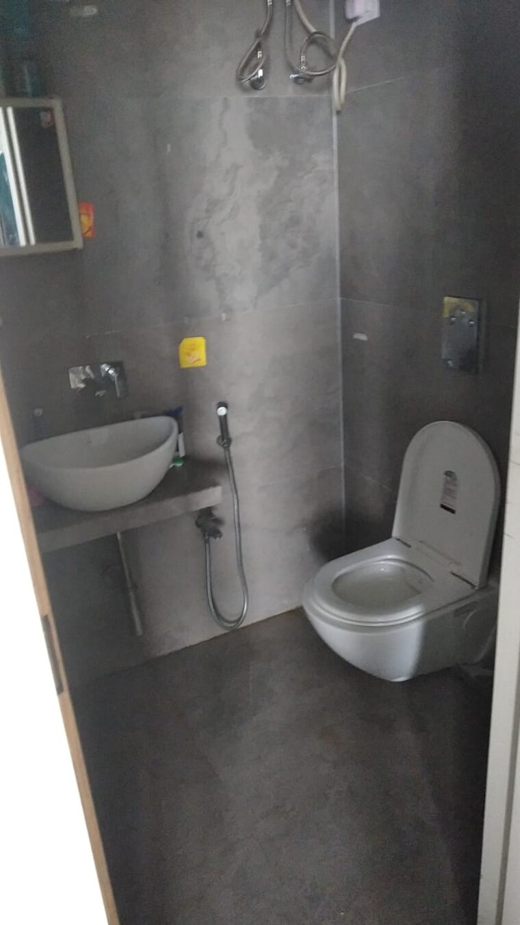 Bathroom, alliance-one 2 Bedroom 630 Sq.Ft. Apartment In Ghansoli Navi Mumbai 9029355