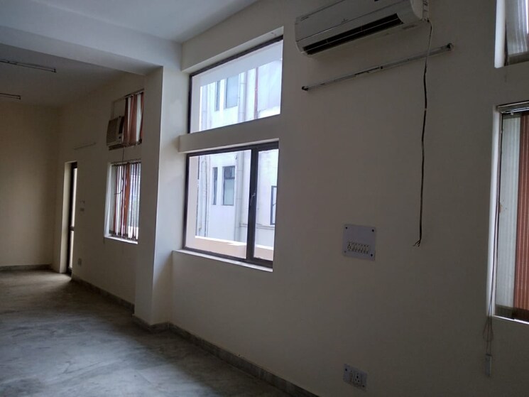 Room, sector 63 Commercial Industrial Plot 24000 Sq.Ft. In Sector 63 Noida 9029334