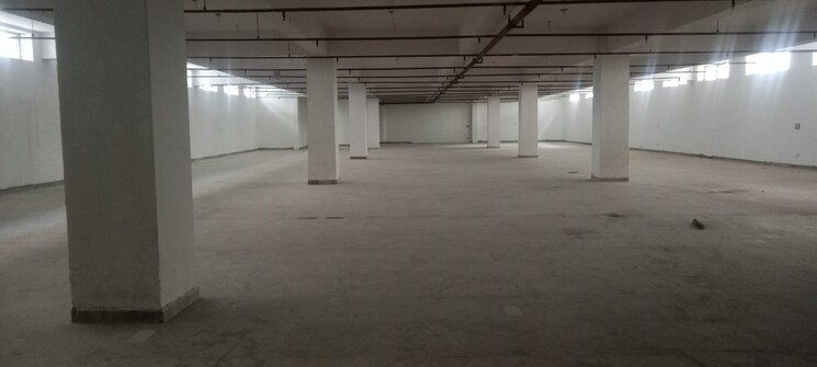  Parking, sector 63 Commercial Industrial Plot 24000 Sq.Ft. In Sector 63 Noida 9029334