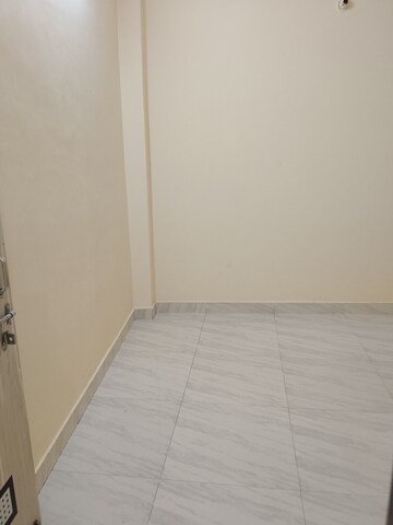 2 BHK Apartment For Rent in RWA Pocket R Dilshad Garden, Dilshad Garden