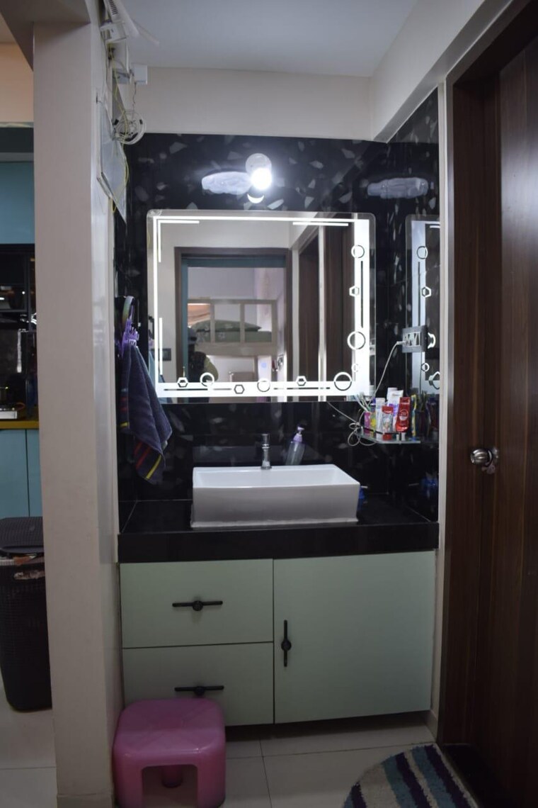 Kitchen, mantra-monarch 2 Bedroom 789 Sq.Ft. Apartment In Balewadi Pune 9029404