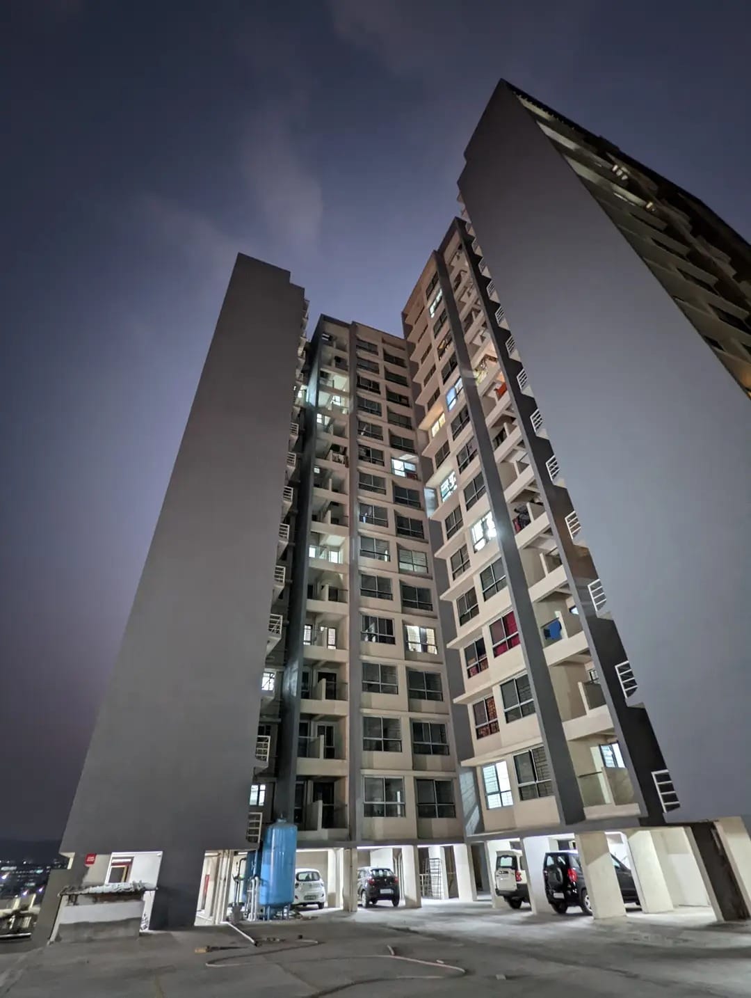 2 BHK 1000 Sq.Ft. Apartment in Kohinoor Coral Phase 3