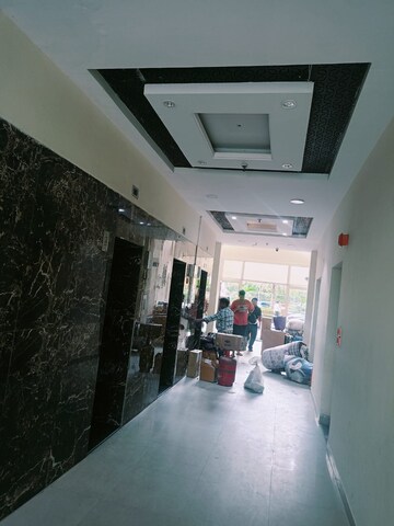 Parking in 3 BHK Apartment at Antriksh Golf View, Sector 78 – for Rent