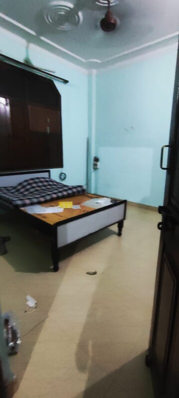 1.5 BHK Villa For Rent in Sector 11