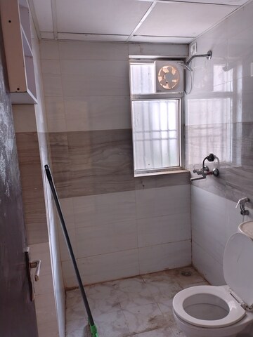 Bathroom in 3 BHK Apartment at Amrapali Leisure Park, Amrapali Leisure Valley – for Rent