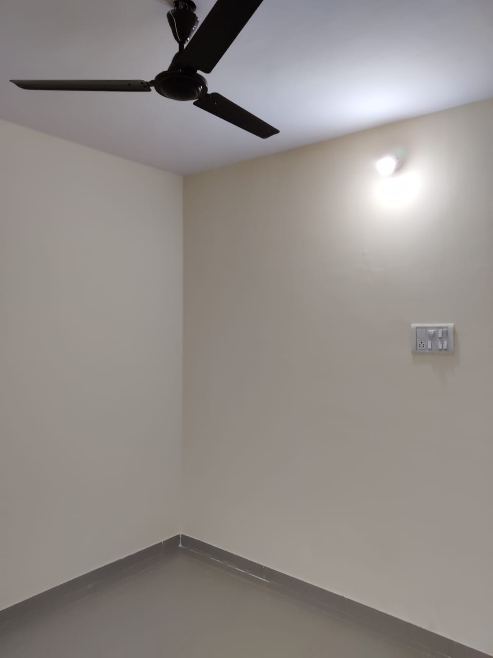 2 BHK Apartment For Sale in Rajaram Sukur Enclave D Wing