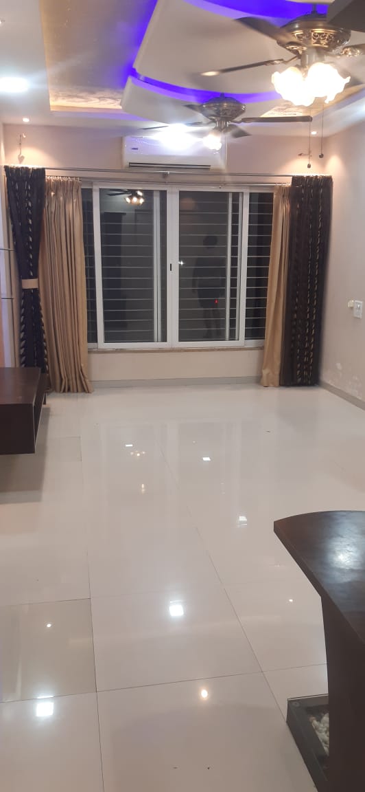 2 BHK 1100 Sq.Ft. Apartment in Mind Space Queenstown