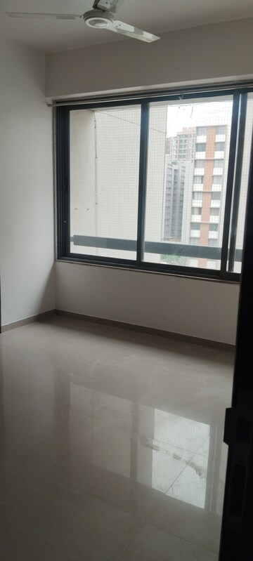 Room in 2 BHK Apartment at Shela – for Sale