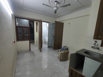 Room in 1 BHK Builder Floor at Freedom Fighters Enclave – for Rent