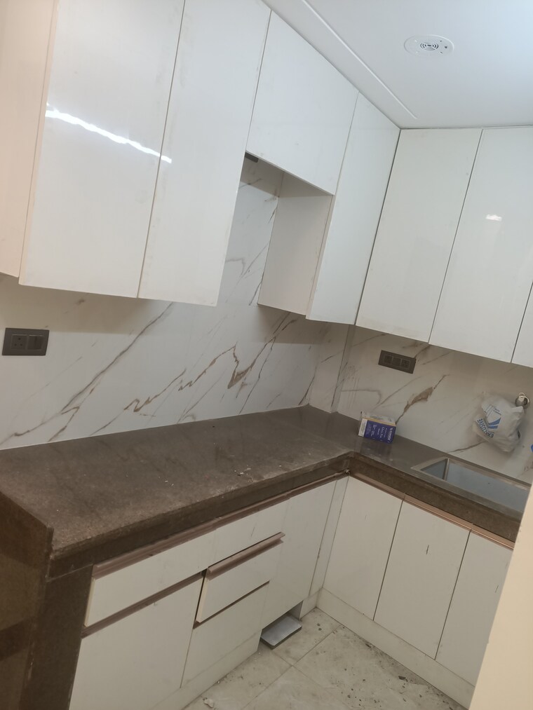 Kitchen, tughlakabad extension 3 Bedroom 810 Sq.Ft. Builder Floor In Tughlakabad Extension Delhi 9029463